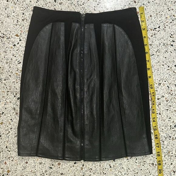 Helmut Lang black 100% lamb leather mini skirt 4 worn once - Picture 7 of 8
